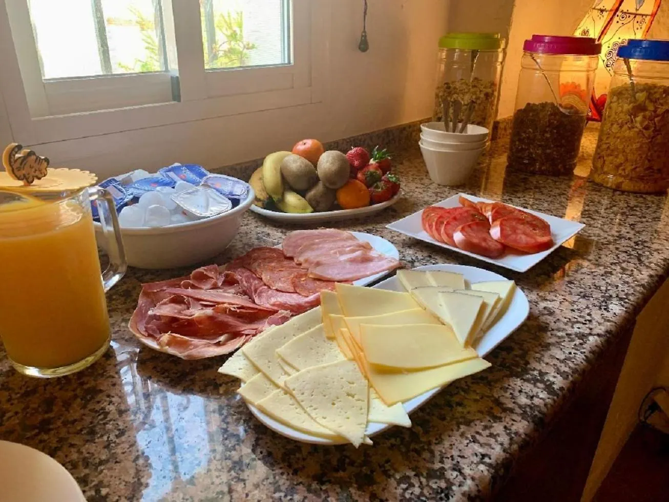 Cueva Romana, Adults Only Cave House Cuevas del Campo Bed & Breakfast
