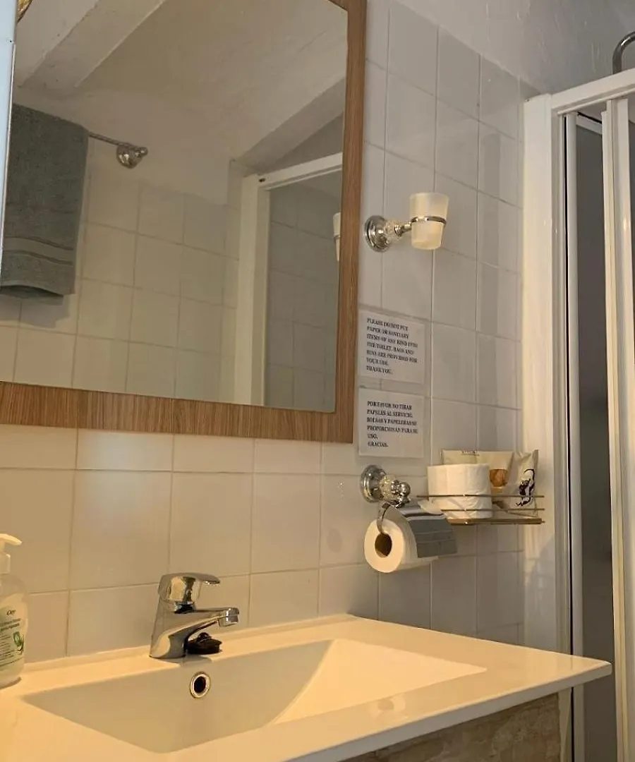 *** Bed & Breakfast Cueva Romana, Adults Only Cave House Cuevas del Campo Spain